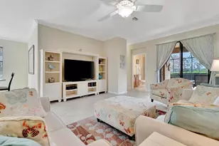 6880 Willowshire Way, Bradenton, FL 34212 - Photo 9