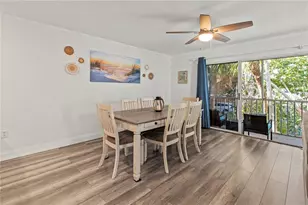 6250 Holmes Blvd, Holmes Beach, FL 34217 - Photo 29