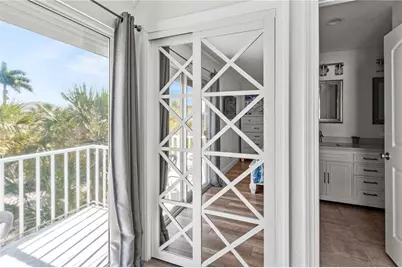 6250 Holmes Boulevard #37, Holmes Beach, FL 34217 - Photo 9