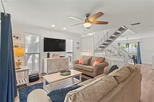 6250 Holmes Blvd, Holmes Beach, FL 34217 - Photo 23