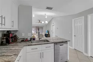 5370 Royal Palm Ave, Sarasota, FL 34234 - Photo 11