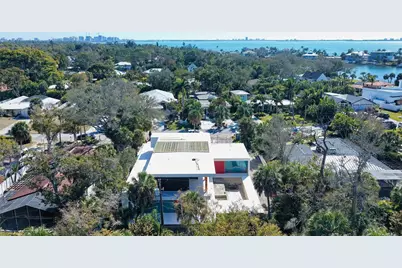 359 N Shore Drive, Sarasota, FL 34234 - Photo 7