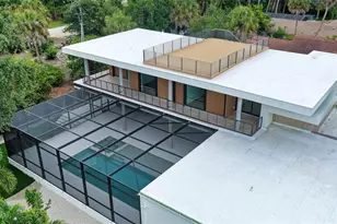 359 N Shore Dr, Sarasota, FL 34234 - Photo 39
