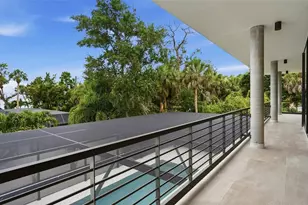 359 N Shore Dr, Sarasota, FL 34234 - Photo 29