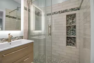 2123 Harbourside Dr, Longboat Key, FL 34228 - Photo 55