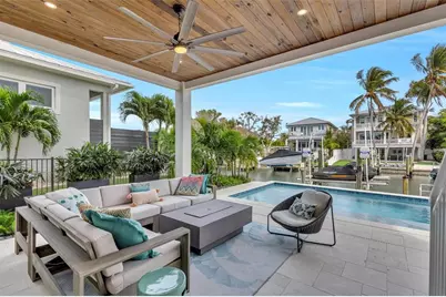 4881 Oxford Drive, Siesta Key, FL 34242 - Photo 23