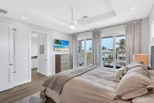 4881 Oxford Dr, Siesta Key, FL 34242 - Photo 67