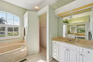 514 Summerfield Way, Venice, FL 34292 - Photo 25