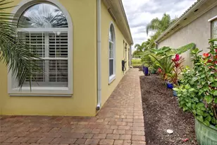 13424 Coluccio St, Venice, FL 34293 - Photo 3