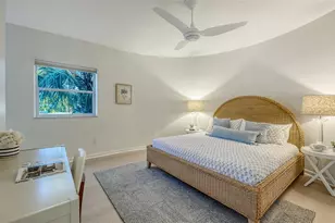 1168 Westway Dr, Sarasota, FL 34236 - Photo 9