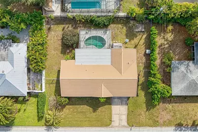 3040 Tyrone Lane, Sarasota, FL 34239 - Photo 5