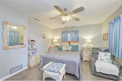 3040 Tyrone Lane, Sarasota, FL 34239 - Photo 23