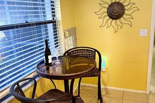 374 Oak Hill Dr, Sarasota, FL 34232 - Photo 15