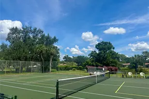 374 Oak Hill Dr, Sarasota, FL 34232 - Photo 11