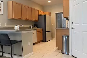 3880 82nd Ave Cir E, Sarasota, FL 34243 - Photo 13