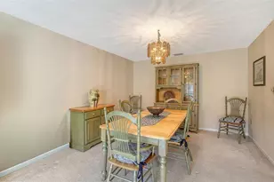 4207 Bowling Green Cir, Sarasota, FL 34233 - Photo 9