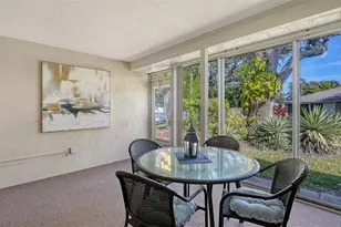 4207 Bowling Green Cir, Sarasota, FL 34233 - Photo 25