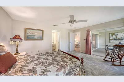 4207 Bowling Green Circle #35, Sarasota, FL 34233 - Photo 31