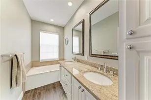 7924 Farina Ct, Sarasota, FL 34238 - Photo 35