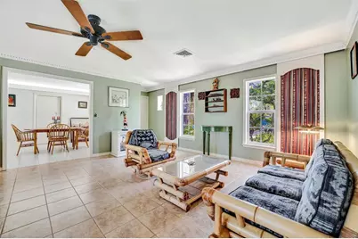 3428 Mineola Drive, Sarasota, FL 34239 - Photo 5