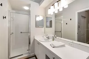 5240 Hyland Hills Ave, Sarasota, FL 34241 - Photo 23