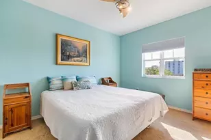 1064 N Tamiami Trl, Sarasota, FL 34236 - Photo 19