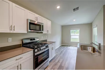 12730 Hysmith Loop, Parrish, FL 34219 - Photo 9