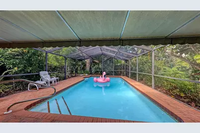 1672 Shoreland Drive, Sarasota, FL 34239 - Photo 29