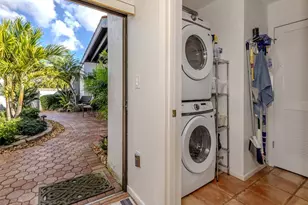 786 Sarabay Rd, Osprey, FL 34229 - Photo 33