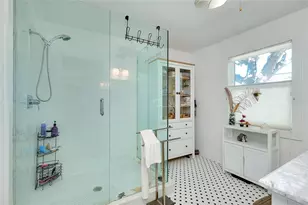 223 Palmetto Rd W, Nokomis, FL 34275 - Photo 35