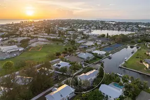 504 59th St, Holmes Beach, FL 34217 - Photo 39