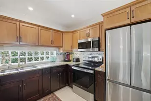 106 Twin Shores Blvd, Longboat Key, FL 34228 - Photo 13