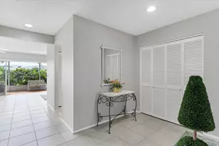 7401 7th Ave W, Bradenton, FL 34209 - Photo 7