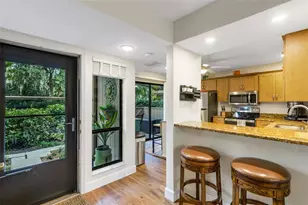 1657 Brookhouse Cir, Sarasota, FL 34231 - Photo 9