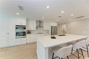 3906 Prairie Dunes Dr, Sarasota, FL 34238 - Photo 15