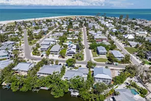 413 Poinsettia Rd, Anna Maria, FL 34216 - Photo 57