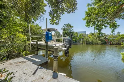 413 Poinsettia Road, Anna Maria, FL 34216 - Photo 39