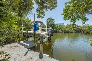 413 Poinsettia Rd, Anna Maria, FL 34216 - Photo 39