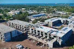 2170 Robinhood St, Sarasota, FL 34231 - Photo 21