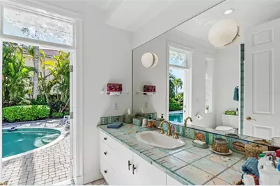 5382 Sandhamn Place, Longboat Key, FL 34228 - Photo 23