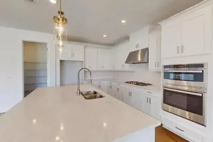 4911 Caserta Ct, Palmetto, FL 34221 - Photo 7