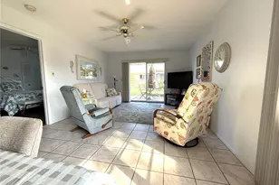 390 301 Blvd W, Bradenton, FL 34205 - Photo 7