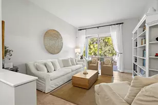 4706 Dundee Dr, Bradenton, FL 34210 - Photo 5