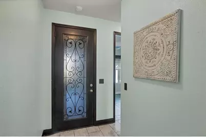 3914 Sunshine Pine Avenue, Bradenton, FL 34203 - Photo 5