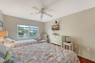 800 Benjamin Franklin Dr, Sarasota, FL 34236 - Photo 25