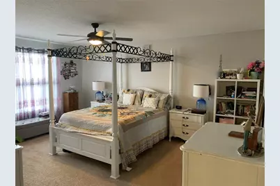 4935 Reflecting Pond Circle, Wimauma, FL 33598 - Photo 7
