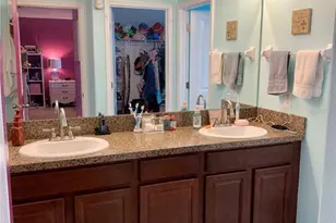 4935 Reflecting Pond Cir, Wimauma, FL 33598 - Photo 11