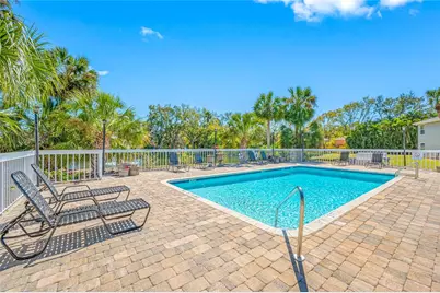 8115 45th Court E #2, Sarasota, FL 34243 - Photo 17