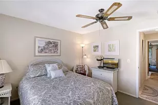 1648 Stickney Point Rd, Sarasota, FL 34231 - Photo 17