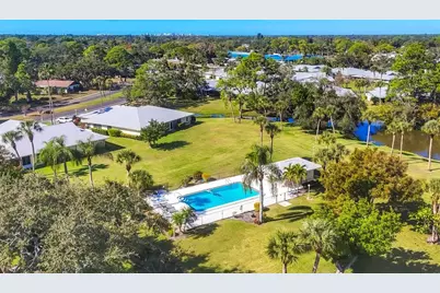 4101 Center Gate Boulevard #1, Sarasota, FL 34233 - Photo 43